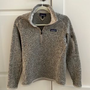 Patagonia quarter zip pullover